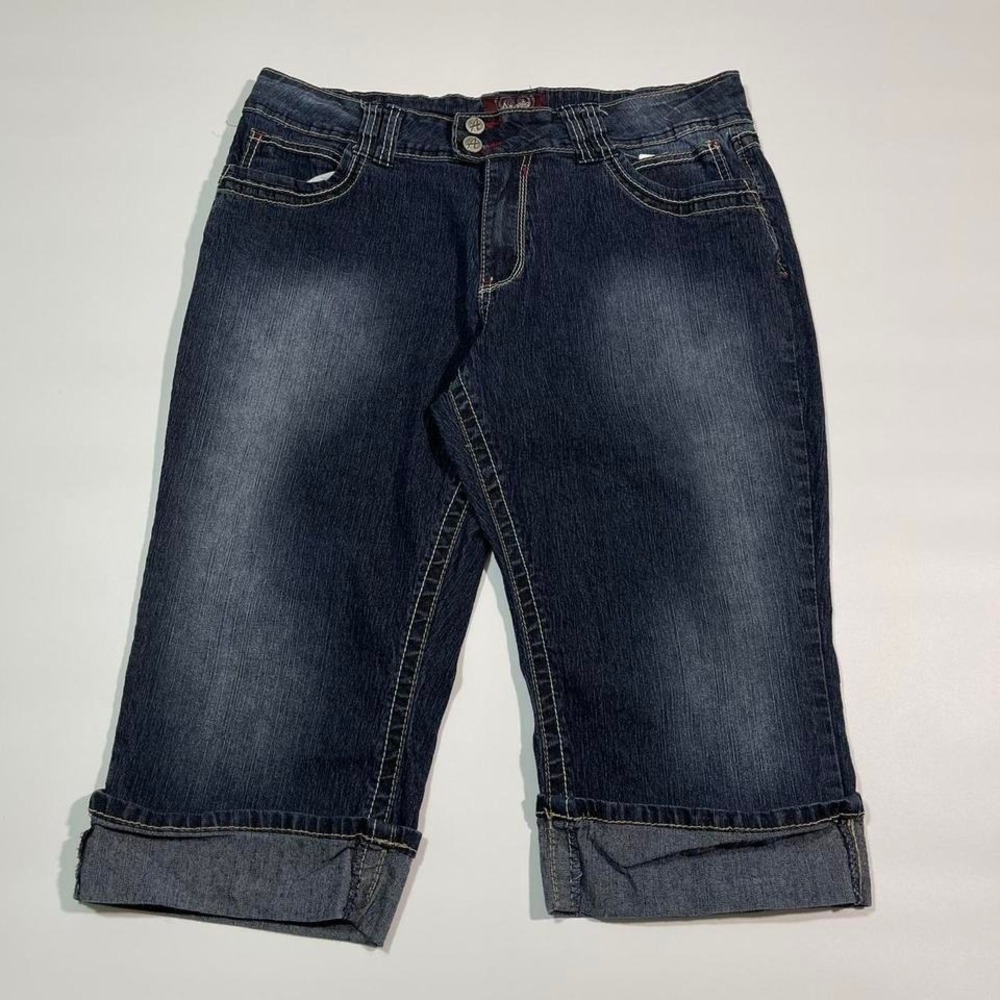 Vintage Y2K Angels a dark Wash Capris